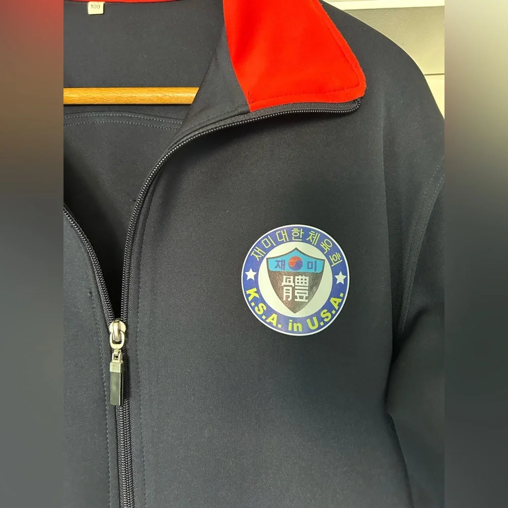 Vintage Navy Performance Zip-Up Jacket with Red Trim Korean